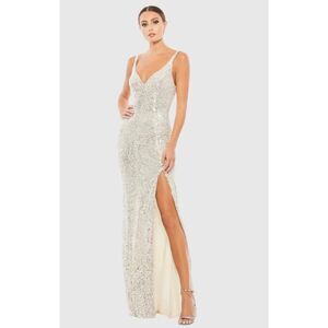 Ieena for Mac Duggal Silver Fully Sequined Scoop Back Gown - Size 0 - NWT